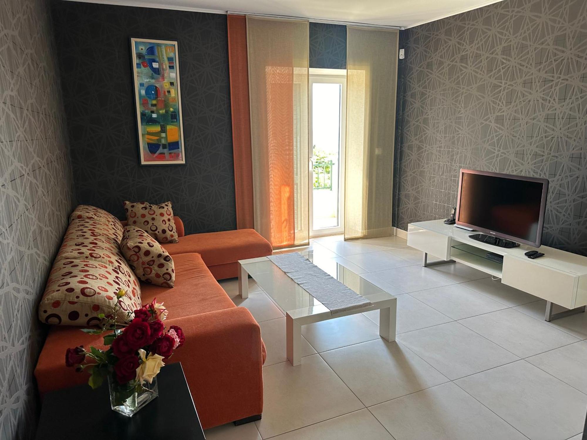 Spacious 1 Bedroom 4 Star Apartment, Mlini Exterior foto